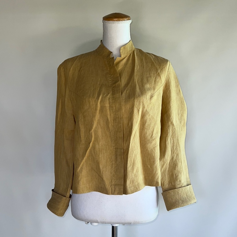 Cotelac Long Sleeve Linen Button Down Top